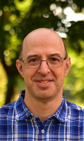 Dr. habil. Kovács László