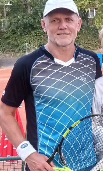 Sákovics remekelt a szenior tenisz magyar bajnokságon