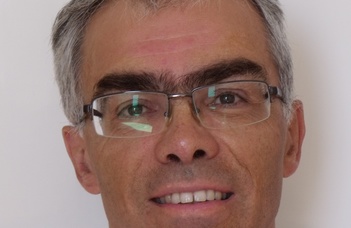 Borzsák István